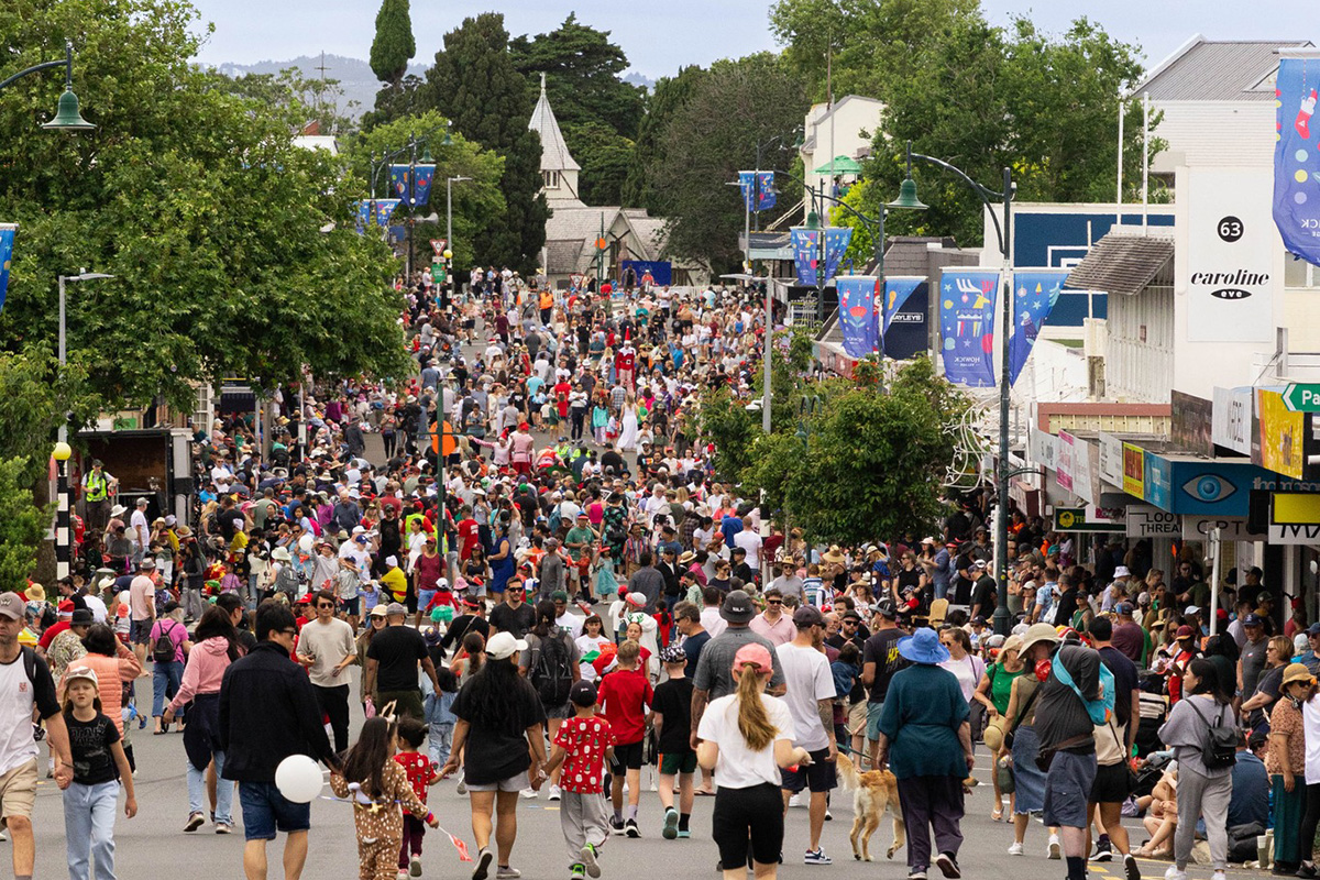 people attending the howick parade