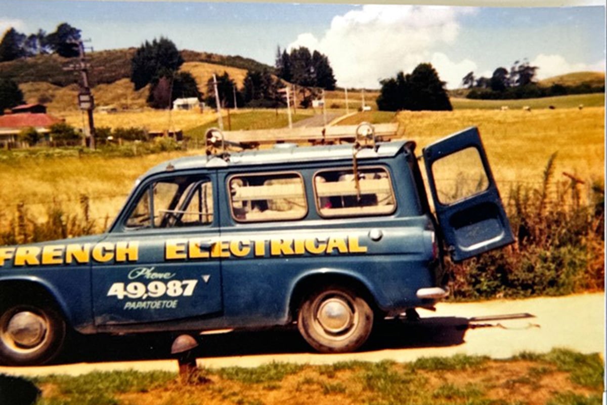 Old French electrical van